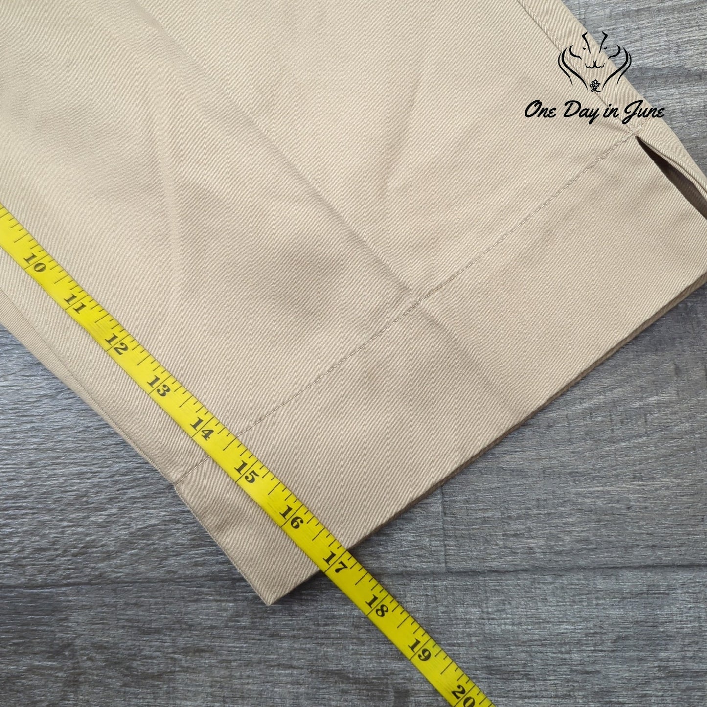 Liz Claiborne Liz Sport Crop Pants Size 12