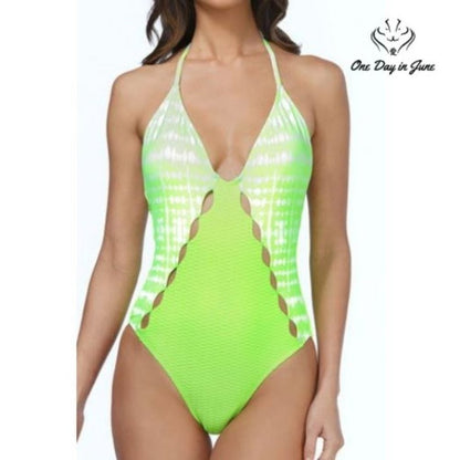 Ambrielle Tie Dye One Piece Size XXL
