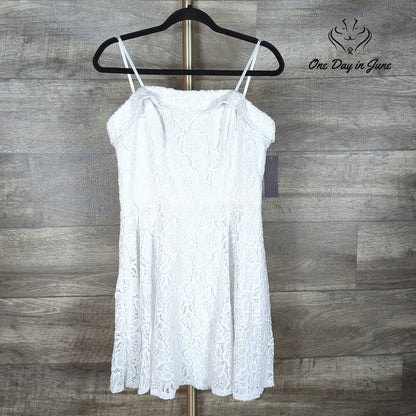 City Studio White Floral Lace Fit Flare Mini Dress Spaghetti Strap NWT Size 13