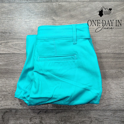 St. John's Bay Mid Rise Capri Pants Size 6