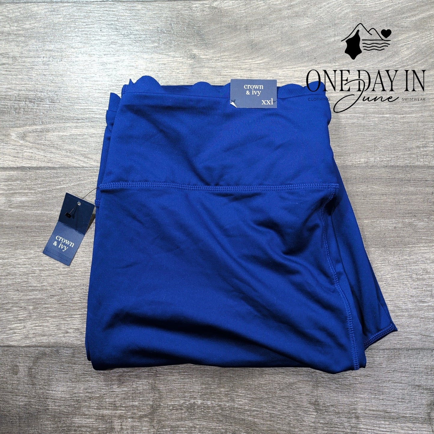 Crown & Ivy Scallop Edged Capri Leggings Size XXL