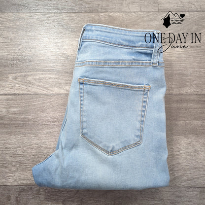 Arizona Jean Co. Juniors High Rise Jegging Jeans Size 9 Long