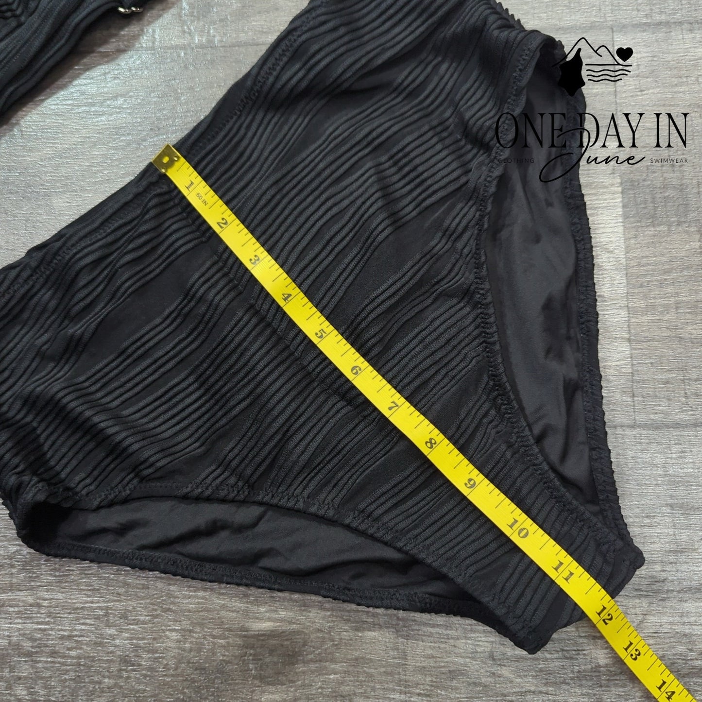 Vimpunec Textured High Waist Bikini Swimsuit Size M