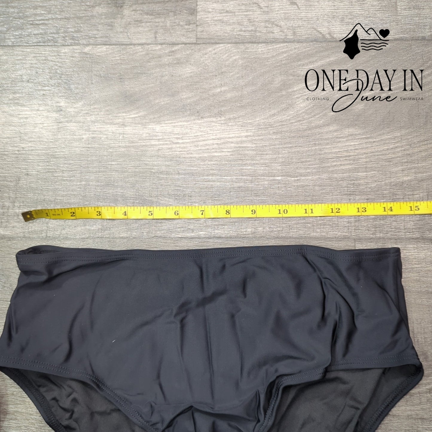 Yonique Cross Front Tankini Swimsuit Size L