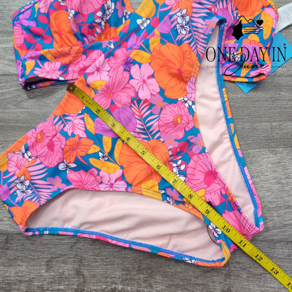 Cupshe Ruffle Shoulder Bikini Swimsuit Size S