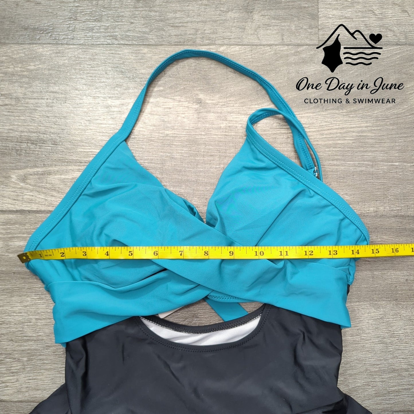 Aimage Cross Front Cut Out Swimdress Swimsuit Size M