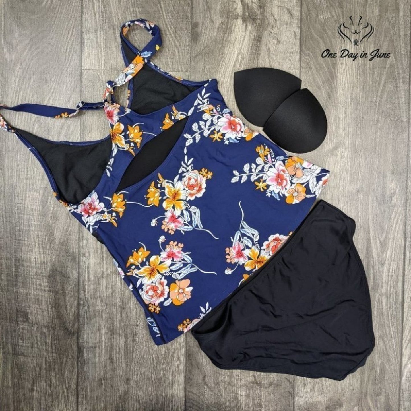 Amzbrly Floral Tankini Swimsuit Navy Blue Padded Two Piece Swim Set Size M