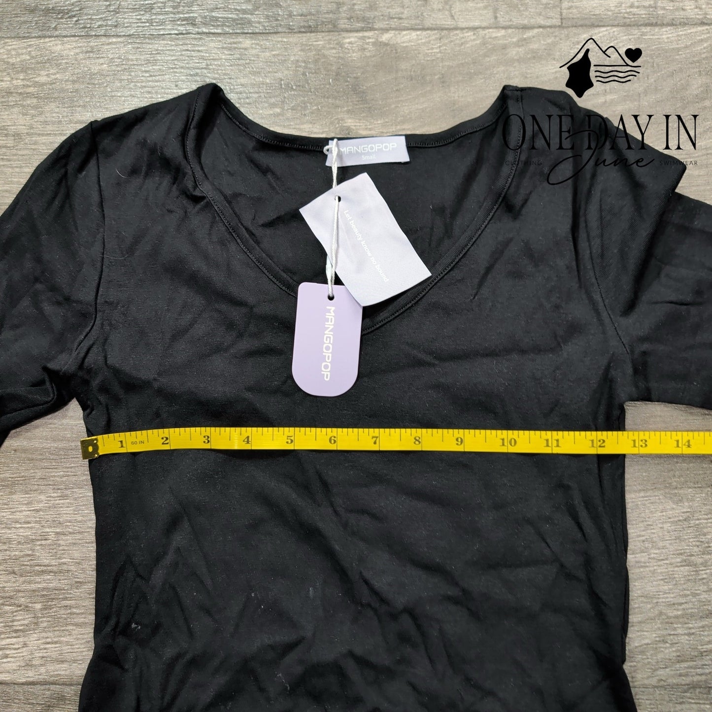Mangopop Short Sleeve Bodysuit Size S