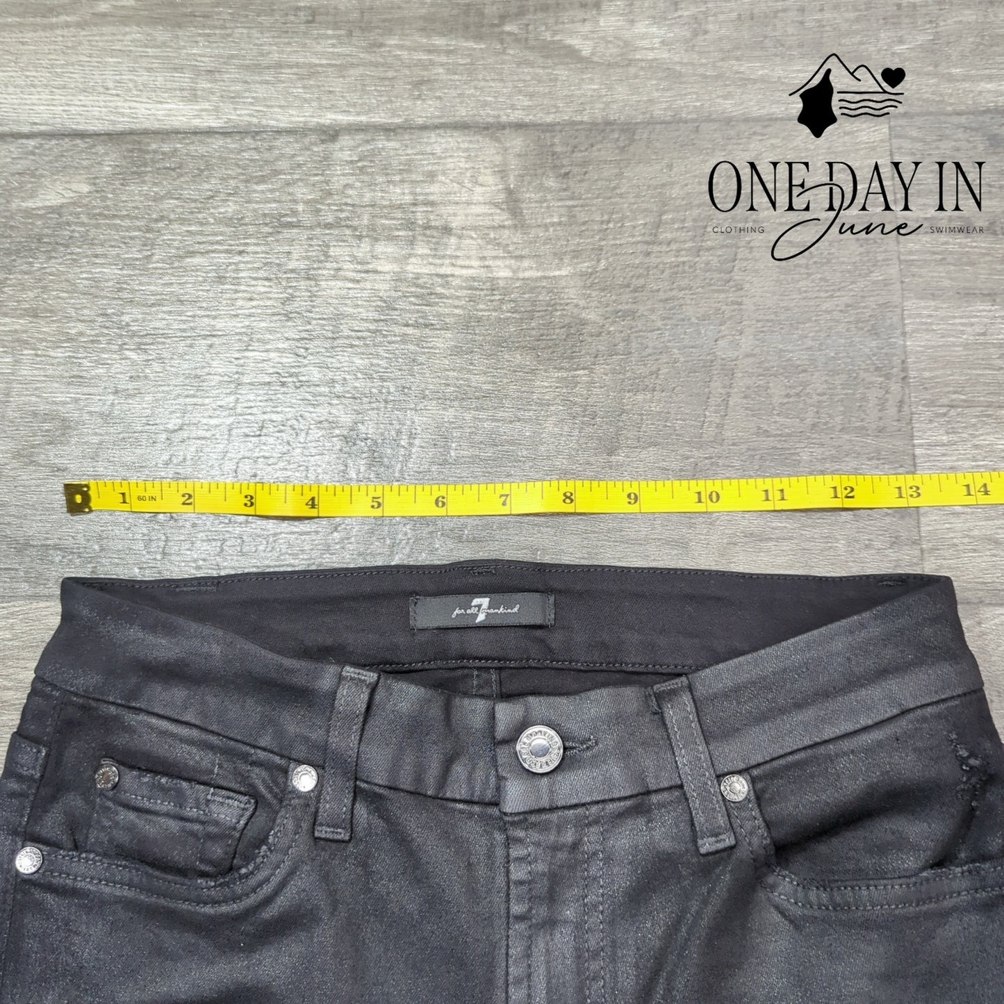 7 For All Mankind Distressed Skinny Jeans Size 4 (27)