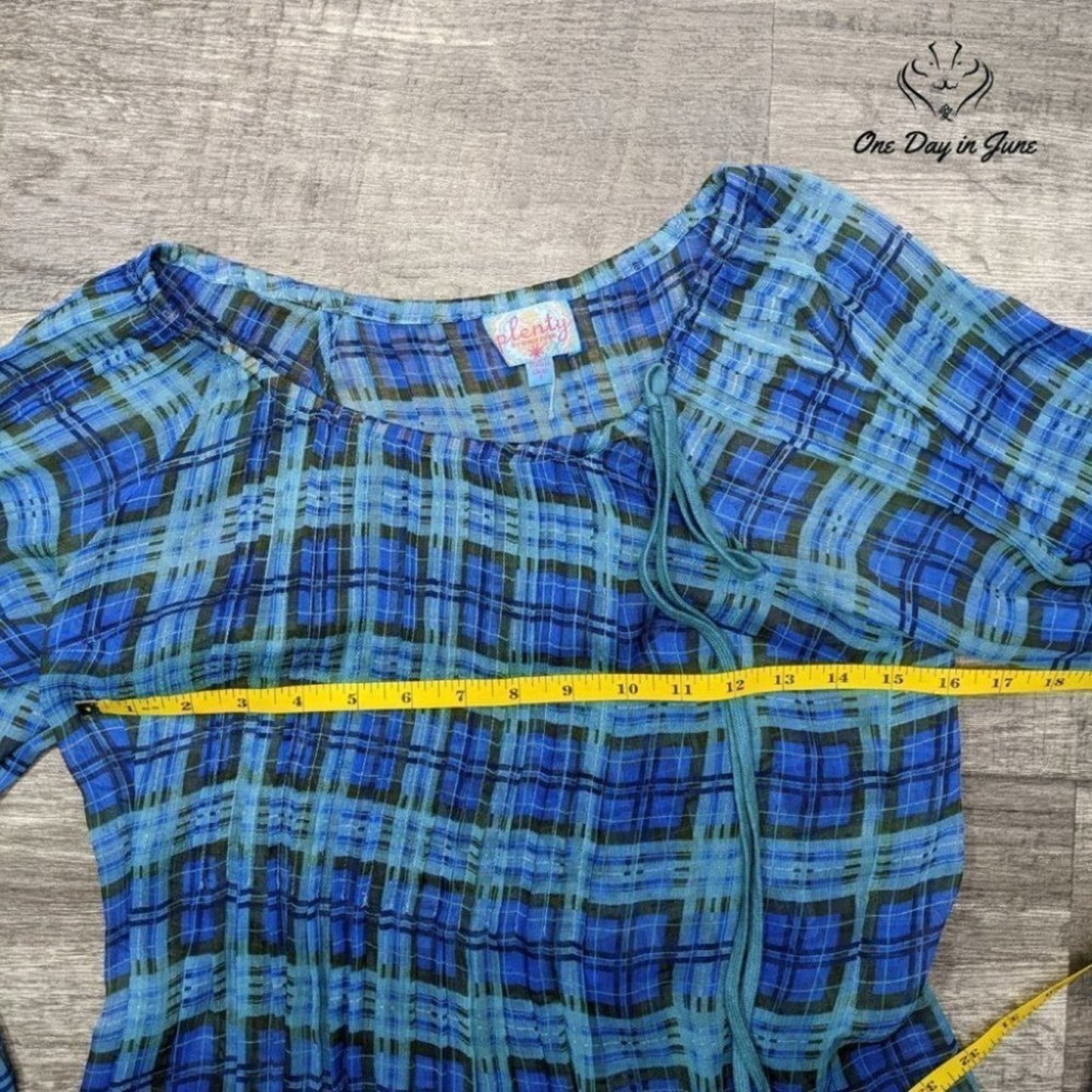 Plenty by Tracy Reese Long Sleeve Sheer top Size 4