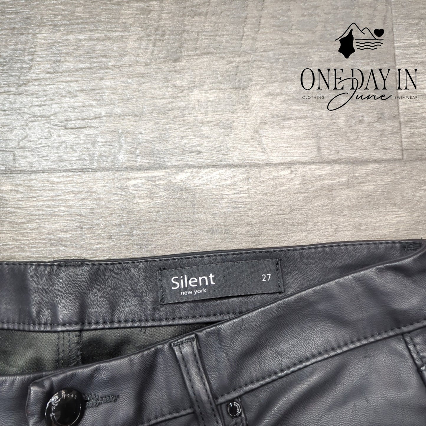 Silent Faux Leather Skinny Ankle Pants Size 27 (4)