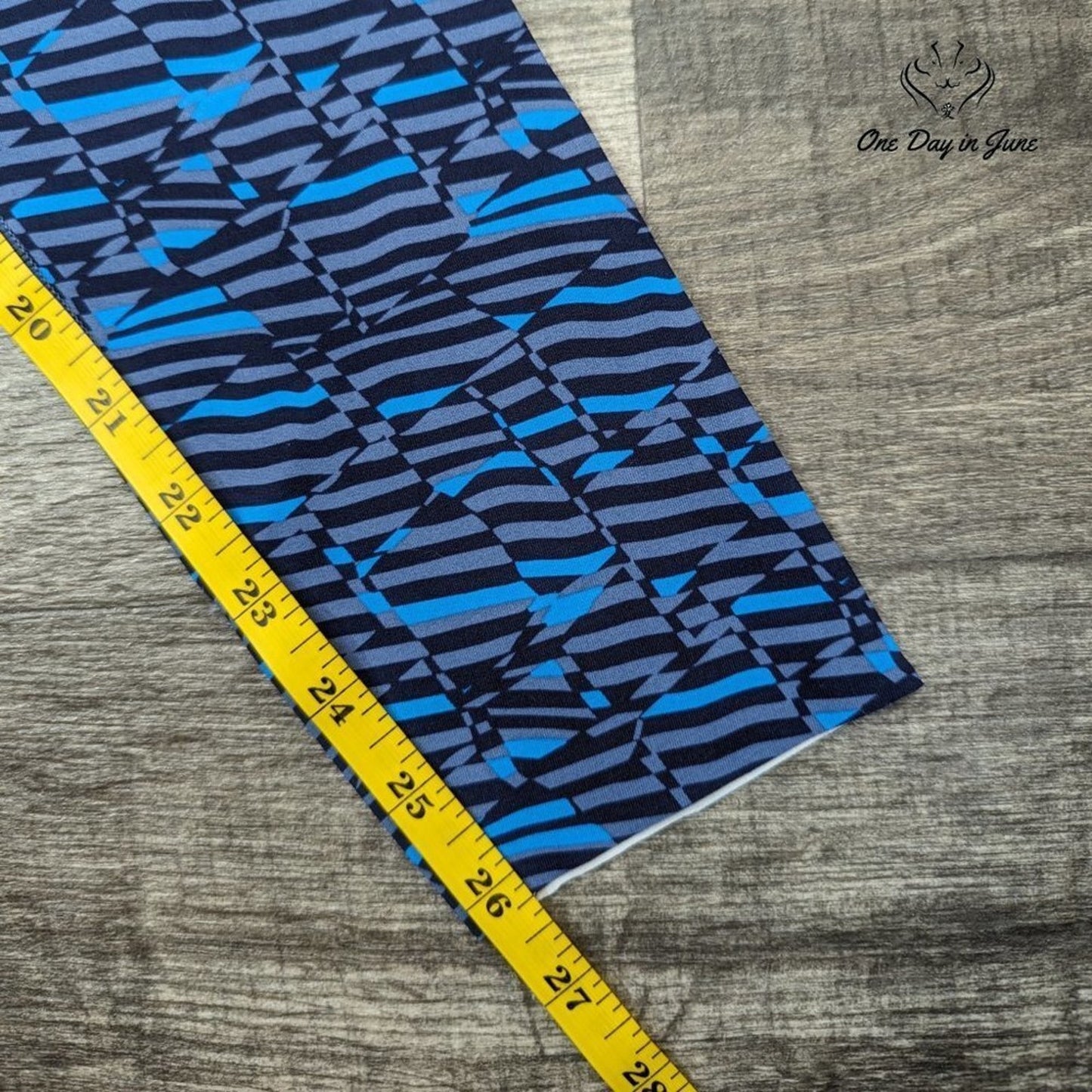 Offline by Aerie Goals High Rise Legging Size 7/8