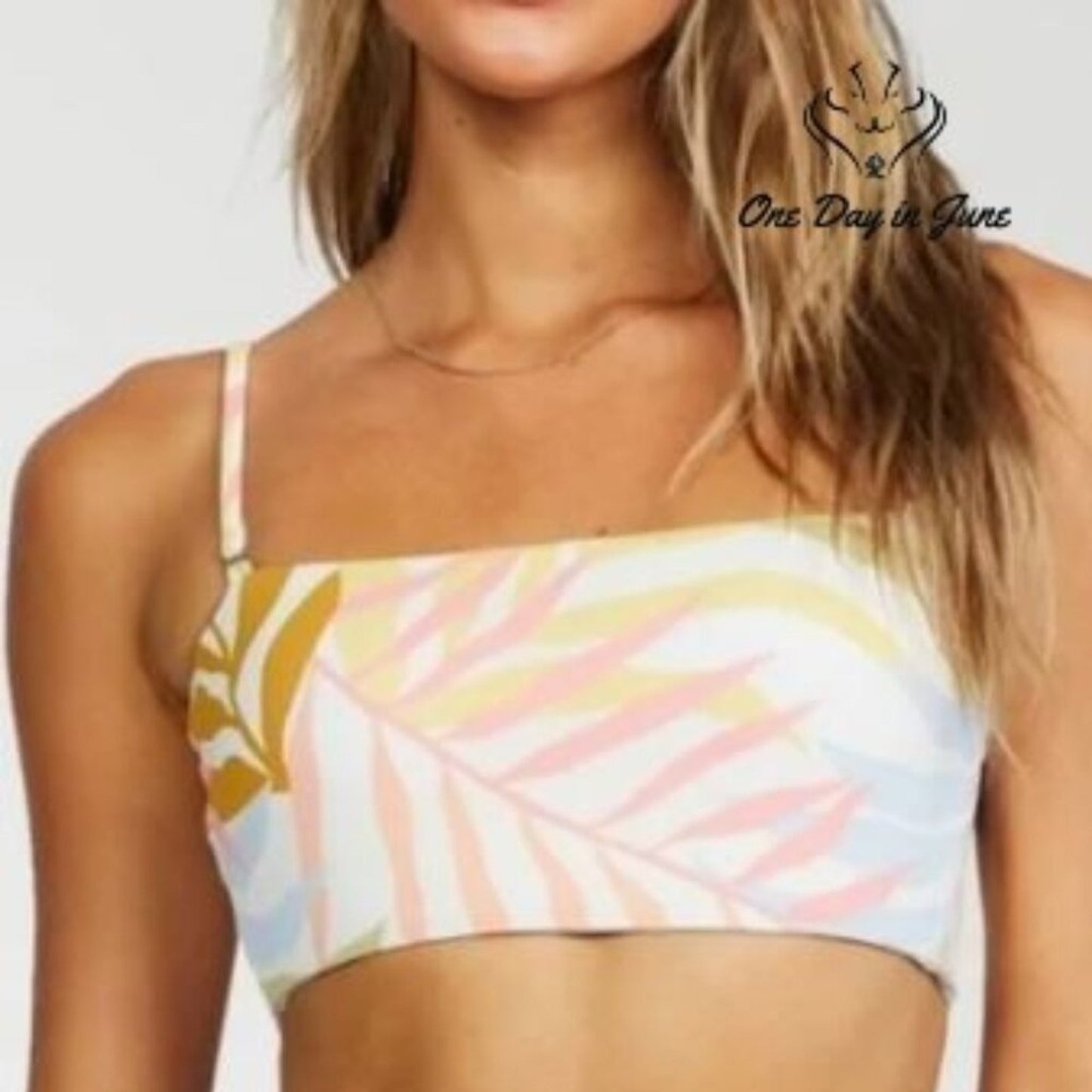 Billabong Tropic Jungle Sunny Reversible Bikini Top Size M