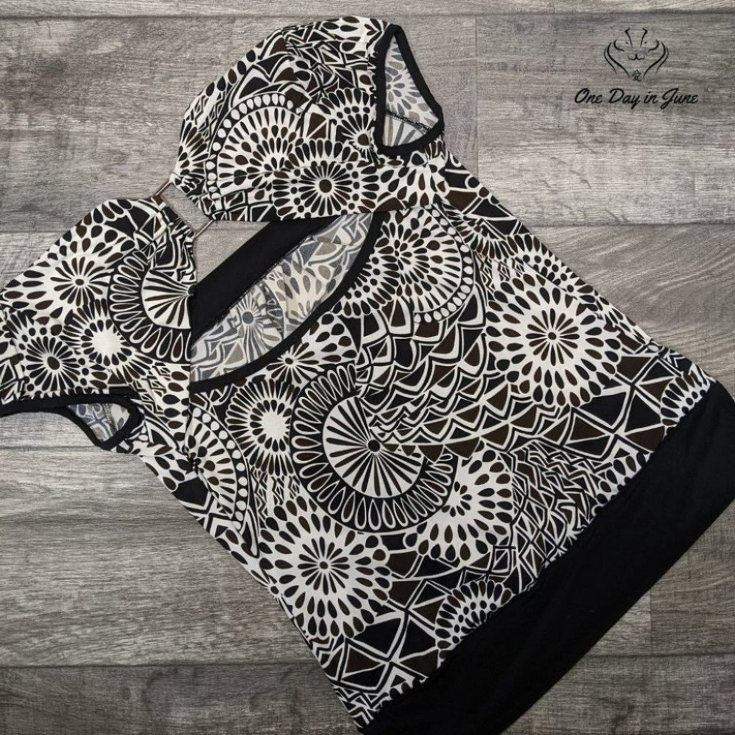 Cacama Open Back Square Neck Short Sleeve Top Size L