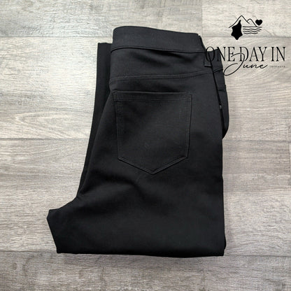 Chico's Ponte 5 Pocket Slim Pants Black NWT $89.50 Size Chico's 1T (8T)