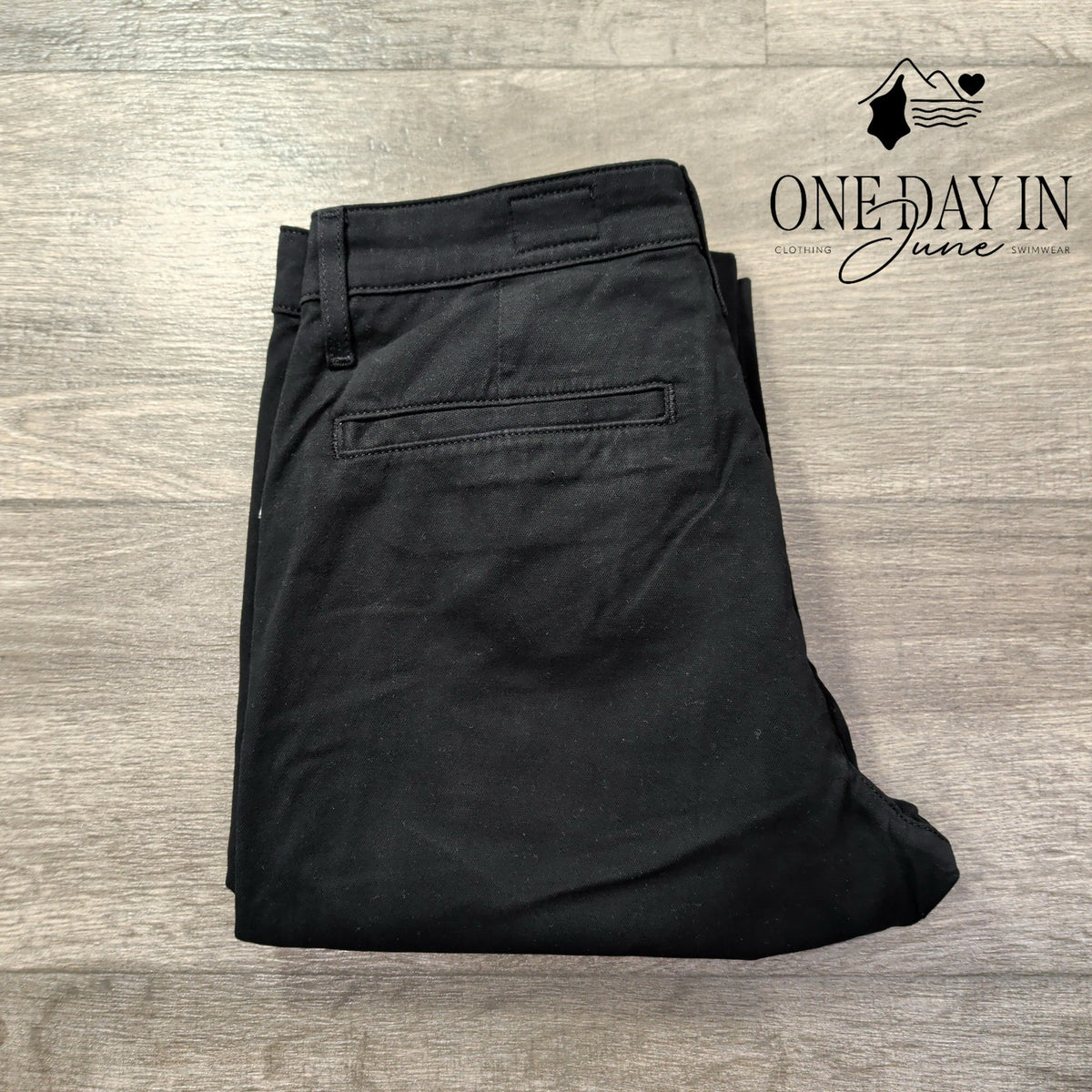 AG Adriano Goldschmied The Caden Tailored Trouser Pants Black NWT $215 Size 4