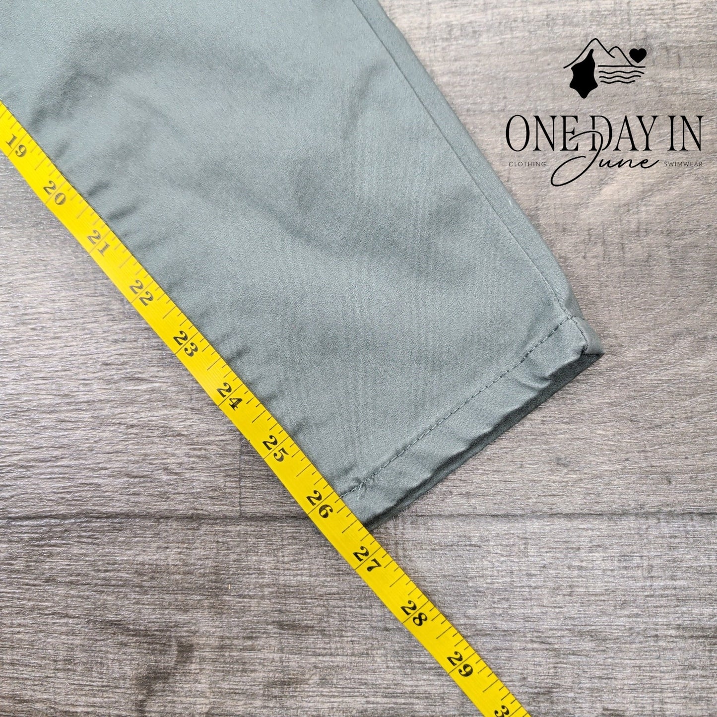 Curve Appeal Minimalist Jegging Jeans Size 2