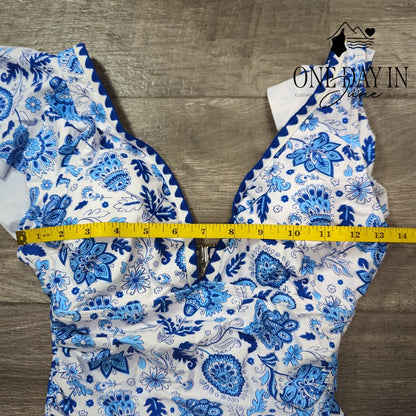 Aidonger Ruffle Shoulder One Piece Swimsuit Size S