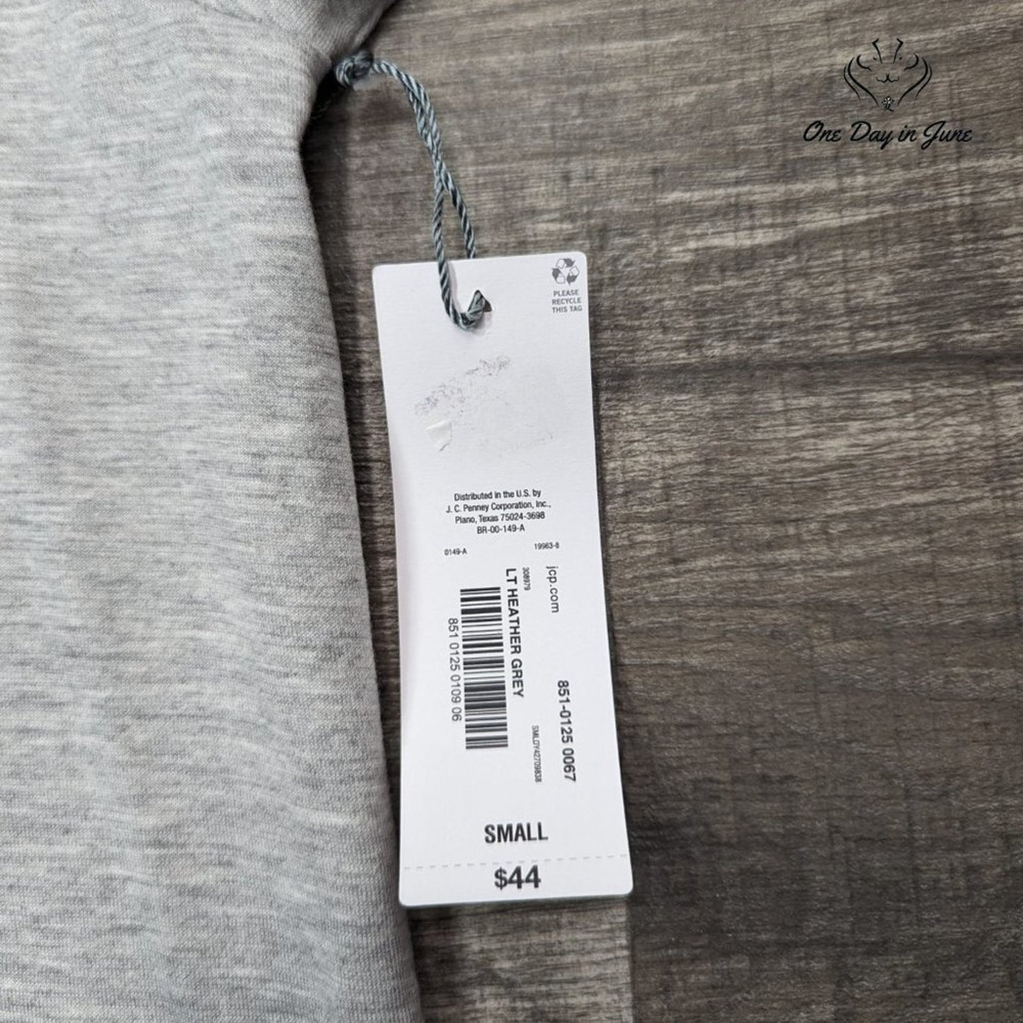 Liz Claiborne Pullover Sweatshirt Size S