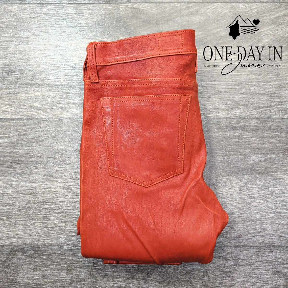 AG Adriano Goldschmied The Legging Super Skinny Orange Coated NWT $215 Size 4