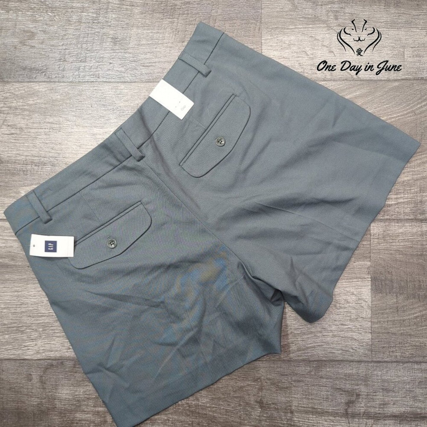 Gap Flat Front Shorts Gray Black Trim Tailored Dress Shorts NWT Size 8