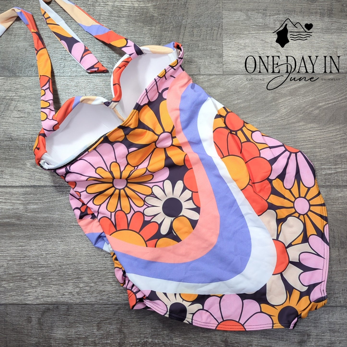 Aleumdr Halter Molded Cup One Piece Swimsuit Size L