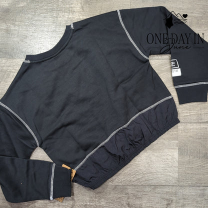 Umbro Soccer Sweatshirt Size M (10/12)