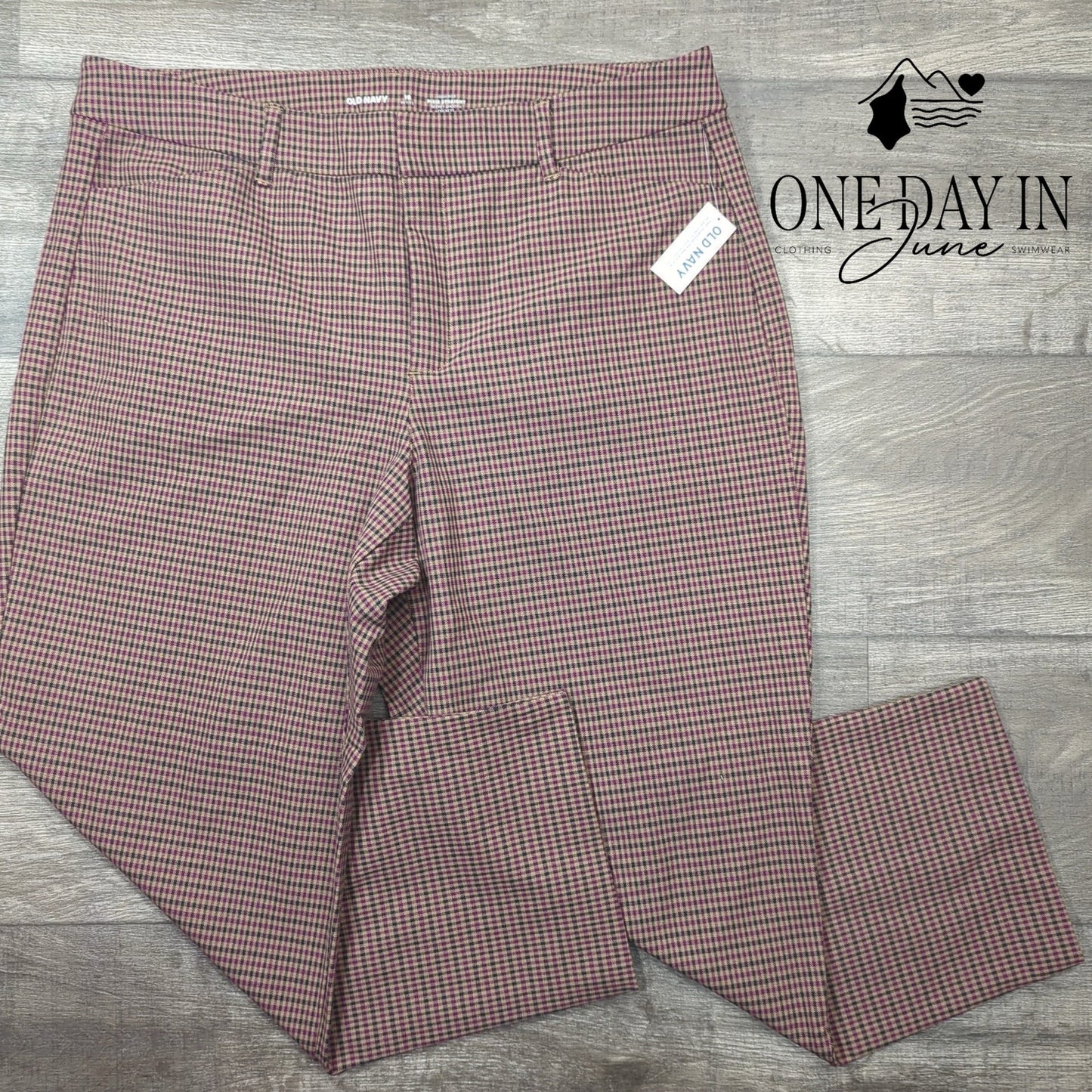 Old Navy Petite High Rise Pixie Straight Leg Pants Size 16P