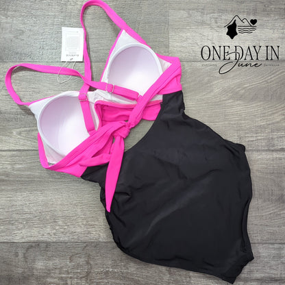 Eomenie Cross Front Cut Out One Piece Swimsuit Size M