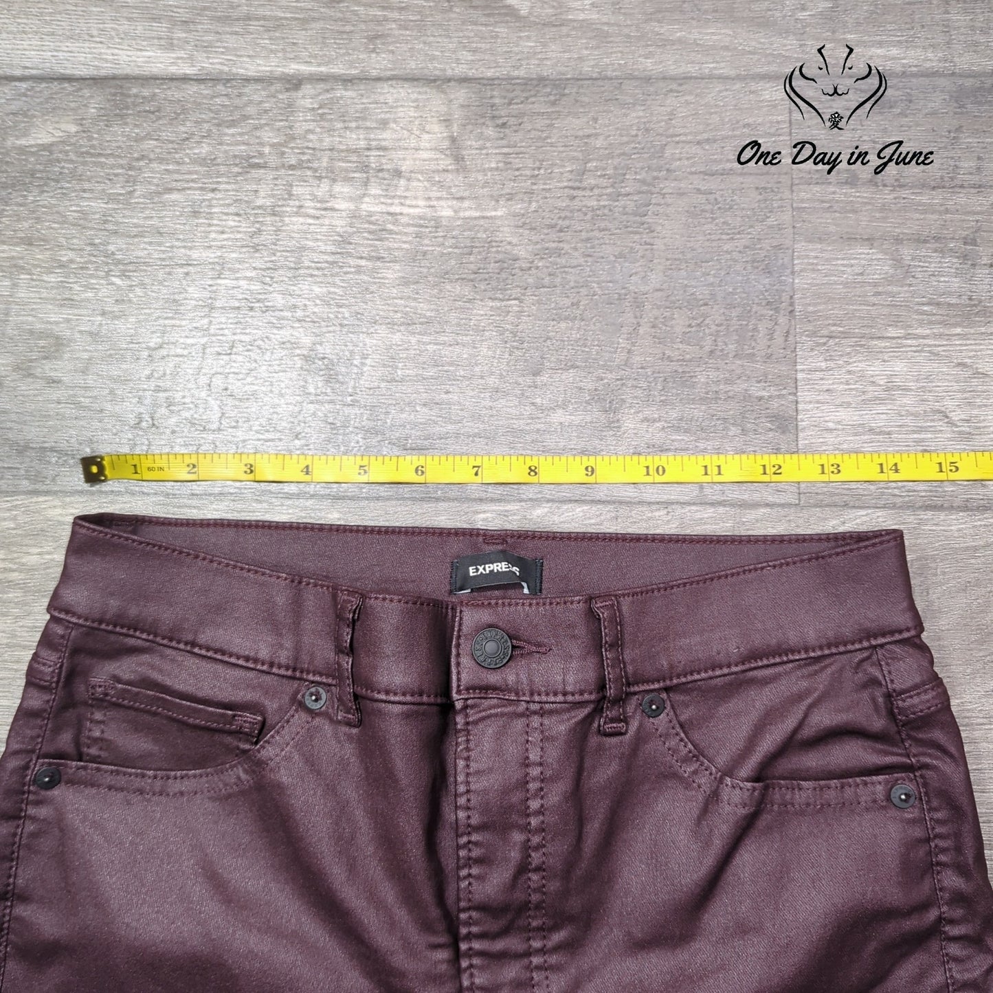 Express High Rise Skinny Coated Denim Jeans Size 8