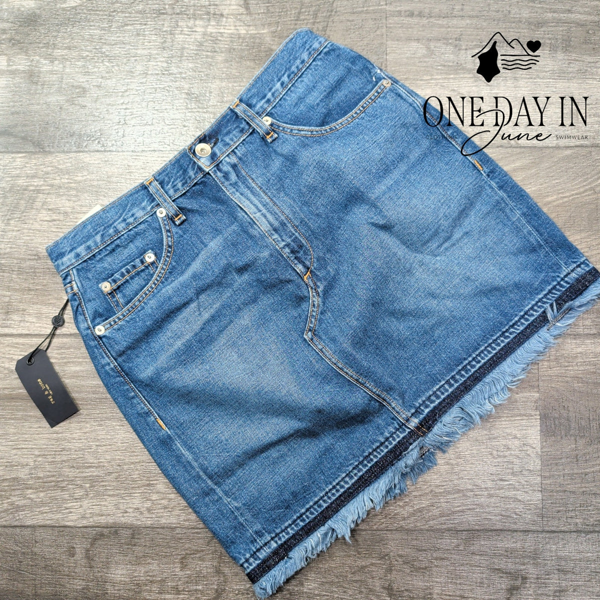 Rag & Bone Denim Mini Skirt Raw Frayed Hem Blue Jeans NWT Size 8 (29)
