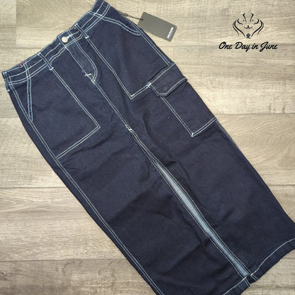 True Religion Denim Cargo Maxi Skirt Dark Wash Big T NWT Size 27 (4)