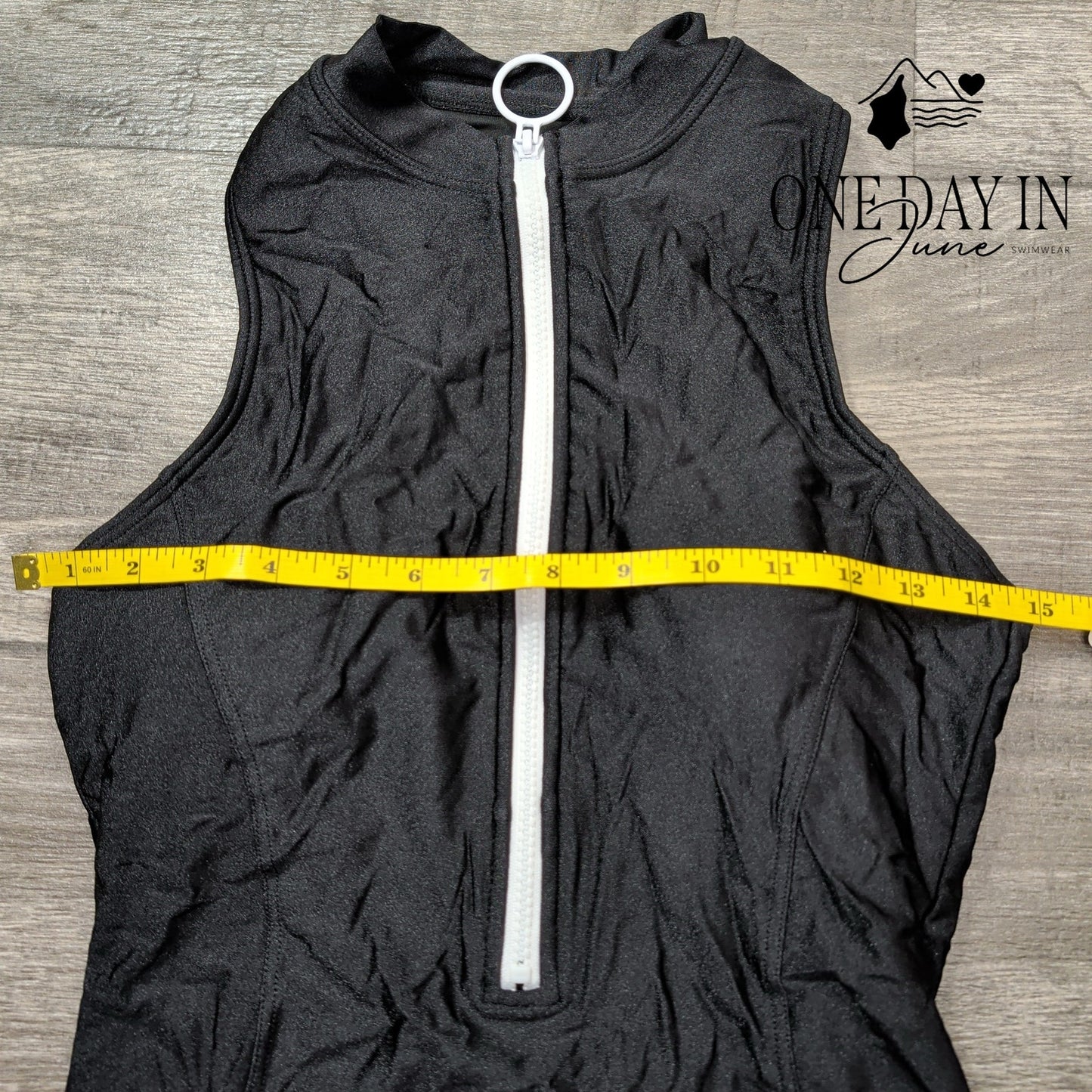 Charmo Hight Neck Zip Front One Piece Swimsuit Size M