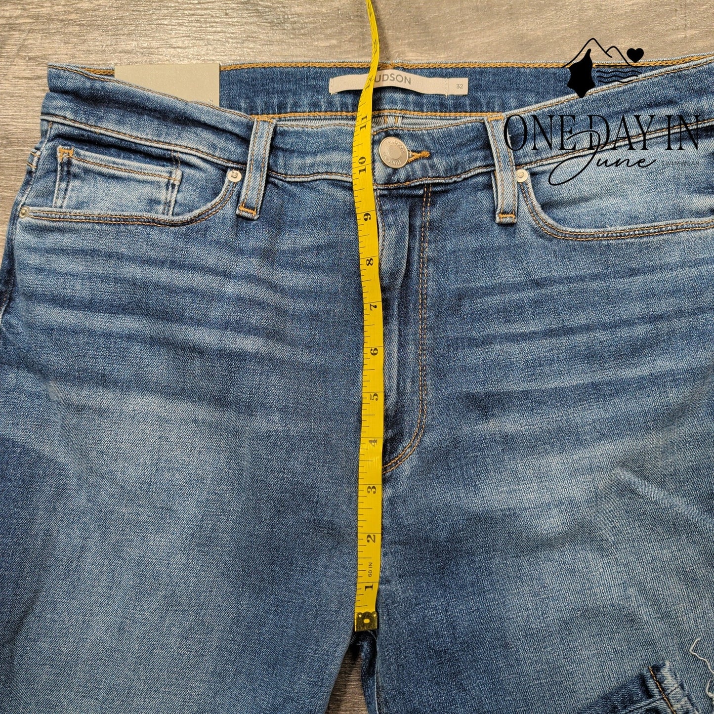 Hudson Barbara High Rise Bootcut 32X34 Jeans Size 14L (32)