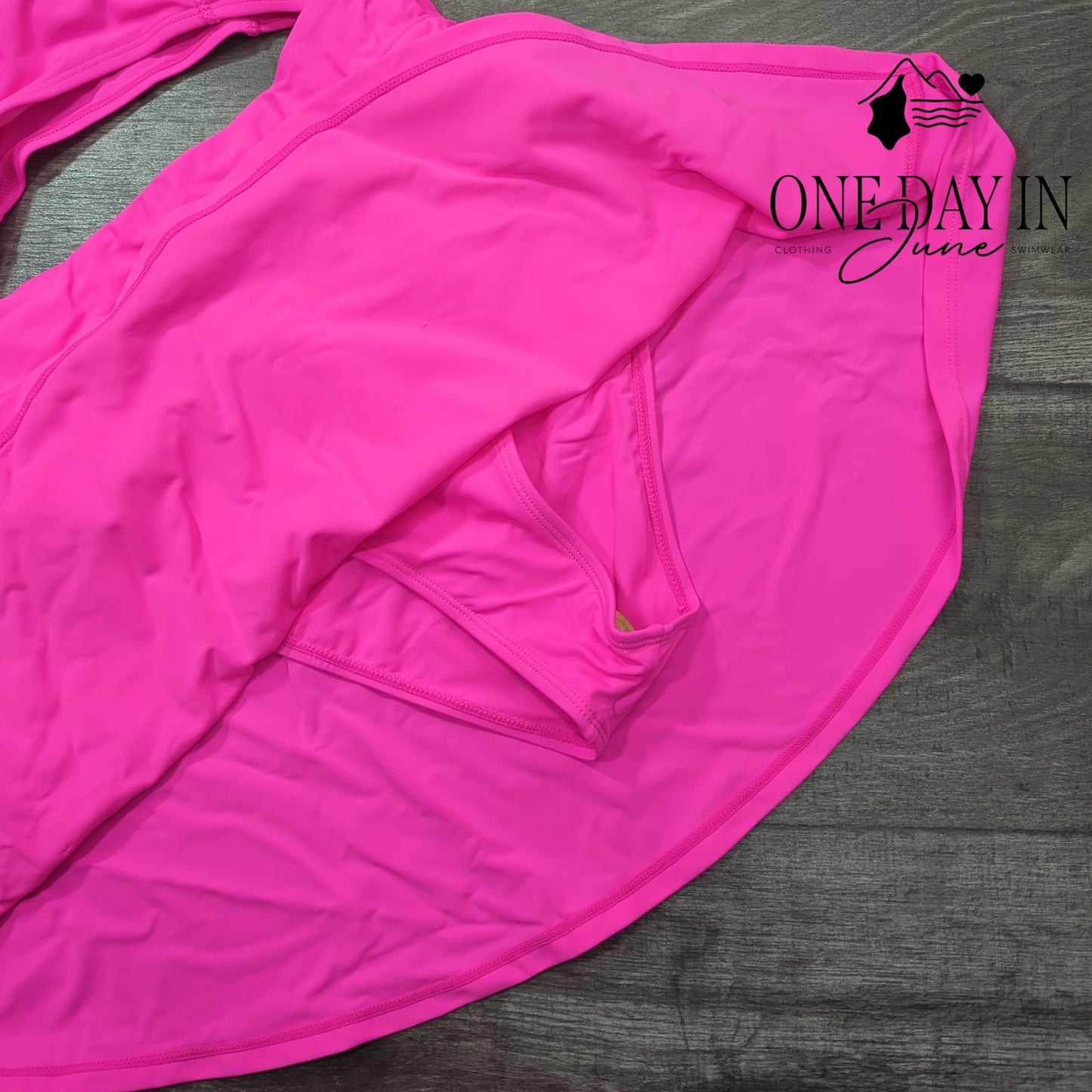 CharmLeaks Cutout Skirted One Piece Swimsuit Size S