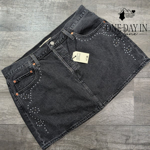 Levi's Premium Icon Studded Denim Mini Skirt Black NWT Size 14 (32)