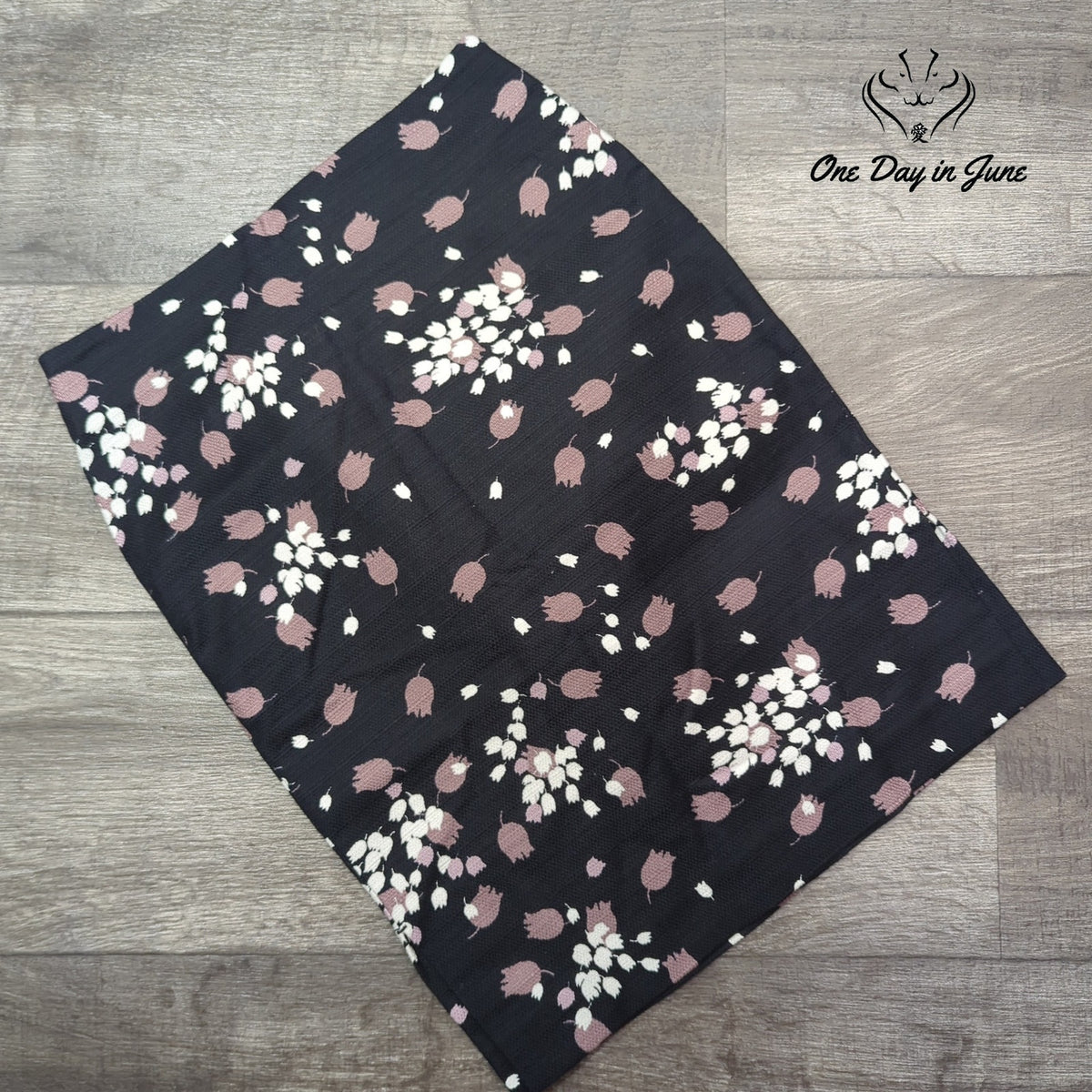 Loft Petite Floral Pencil Skirt Black Pink White Size 0P