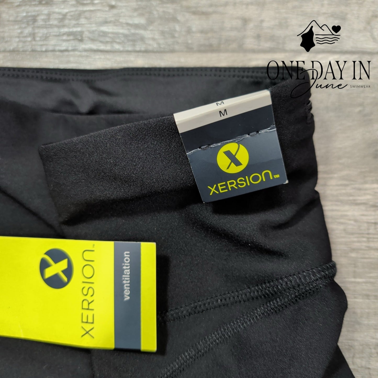 Xersion Capri Leggings Size M