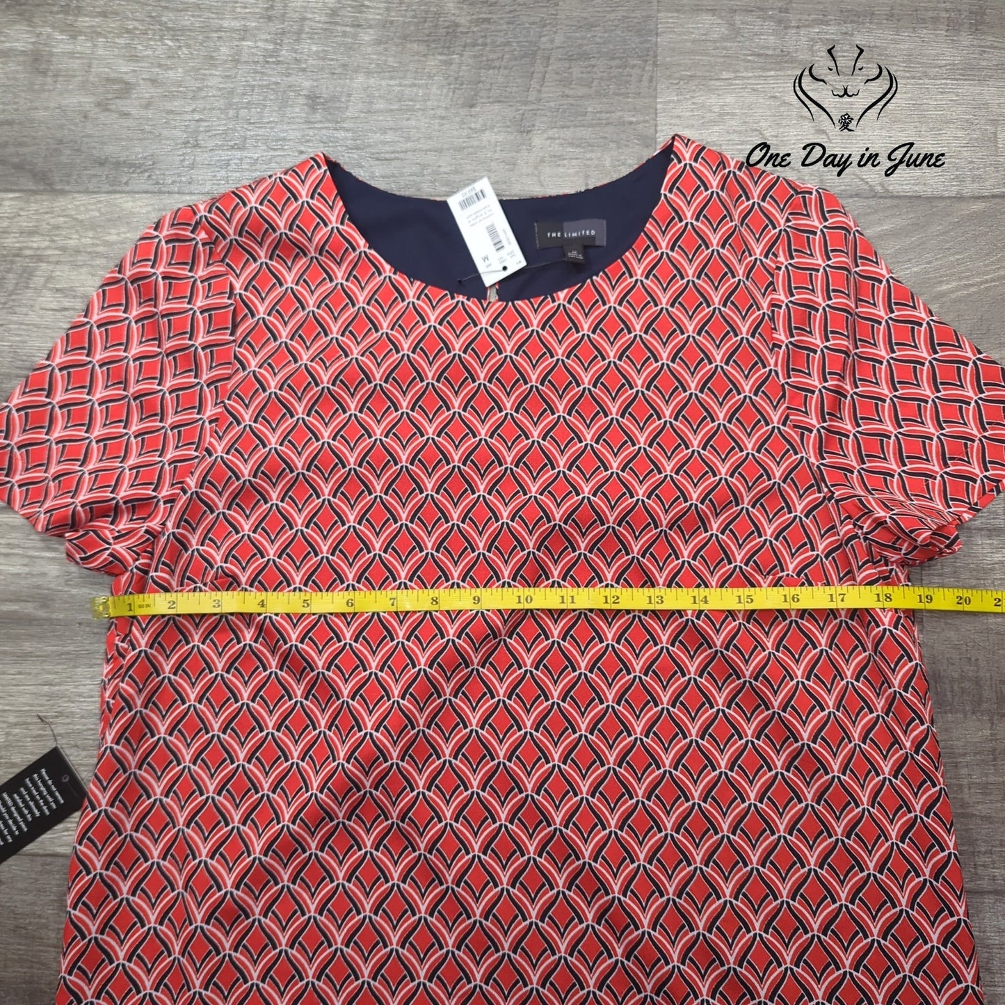 The Limited Short Sleeve Mini Dress Size M