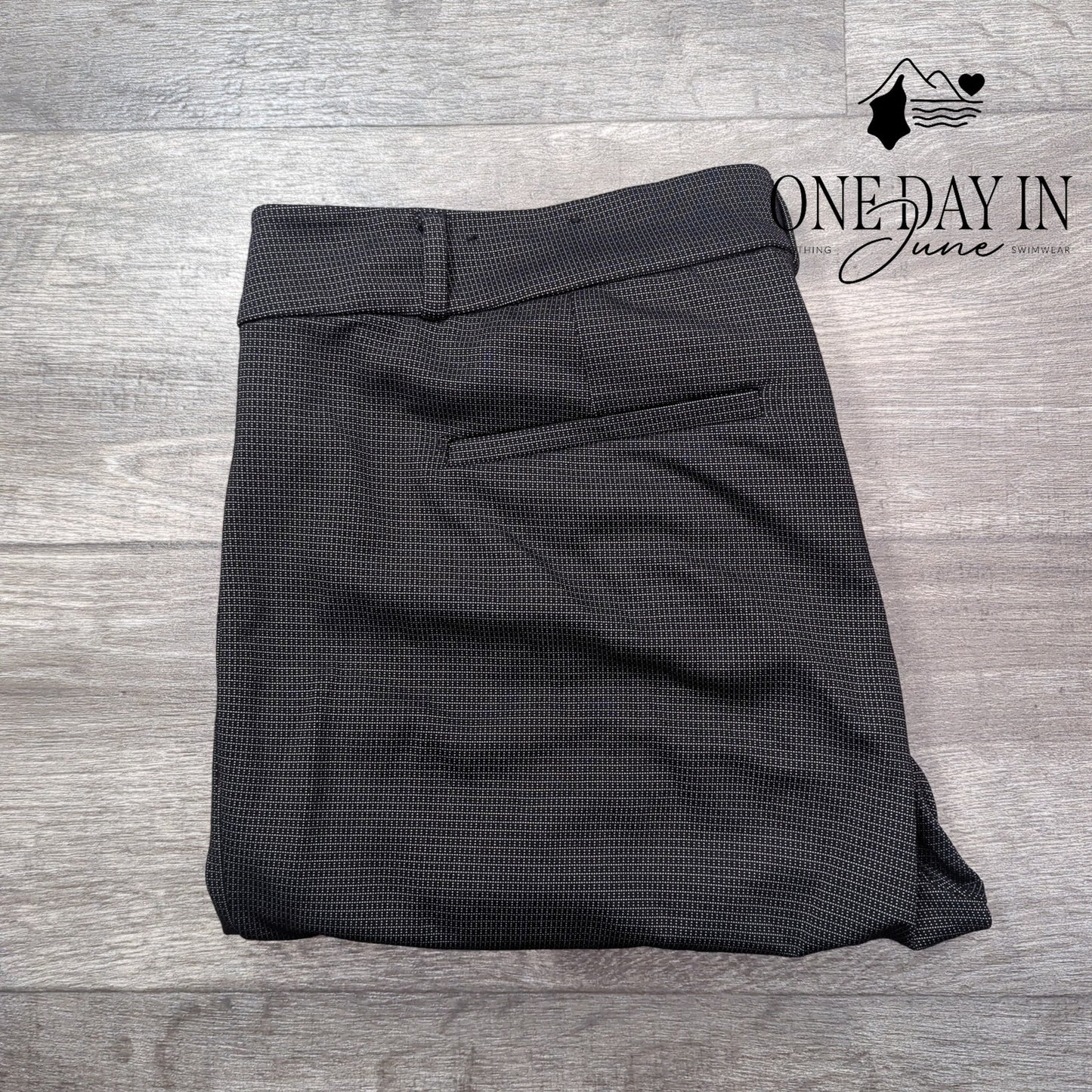 Liverpool Cropped Dress Pants Size 16