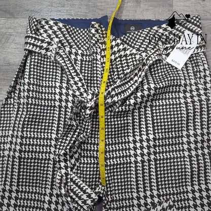 AG Adriano Goldschmied Lettuce Edge Houndstooth Print Pants Size 27 (4)