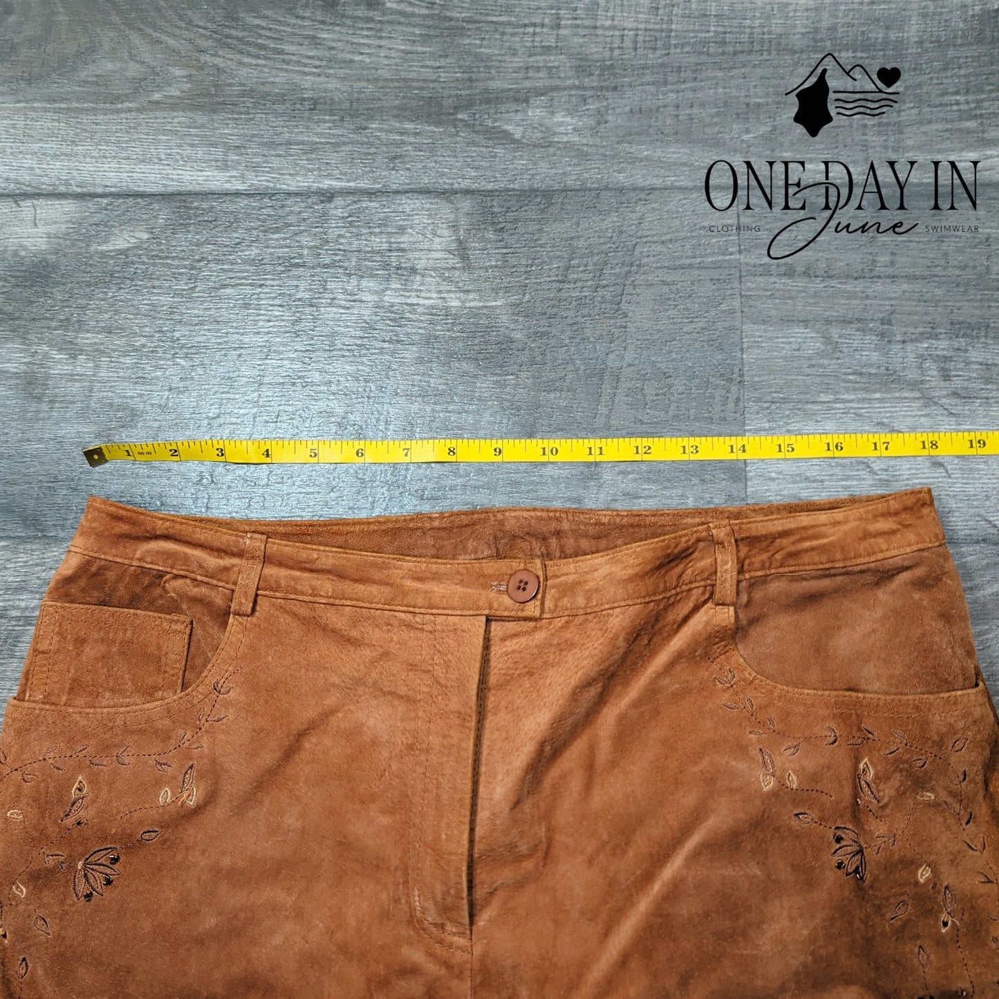 August Silk Logic Suede Pants Size 14