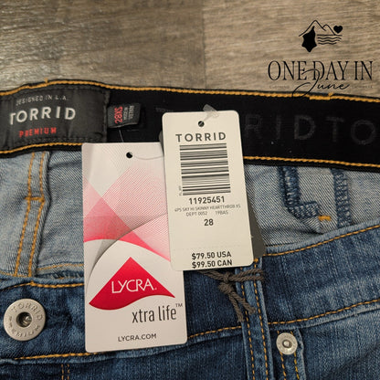 Torrid Plus Size Sky High Skinny Ankle Jeans Size 28