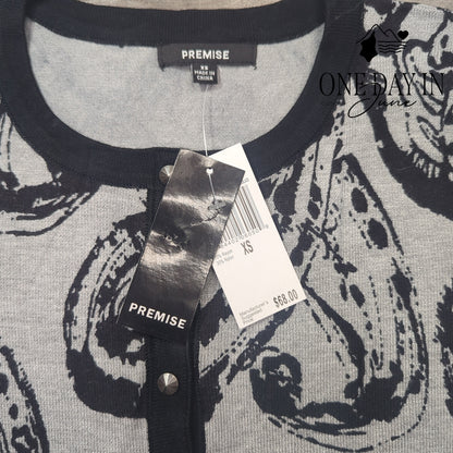 Premise Studio Snap Front Swetaer Size XS