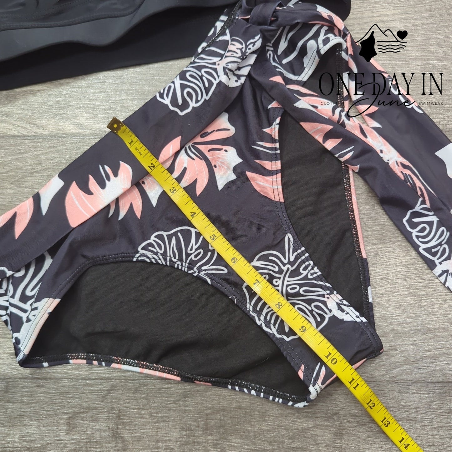 Aimage Crop Top Bikini Swimsuit Size M