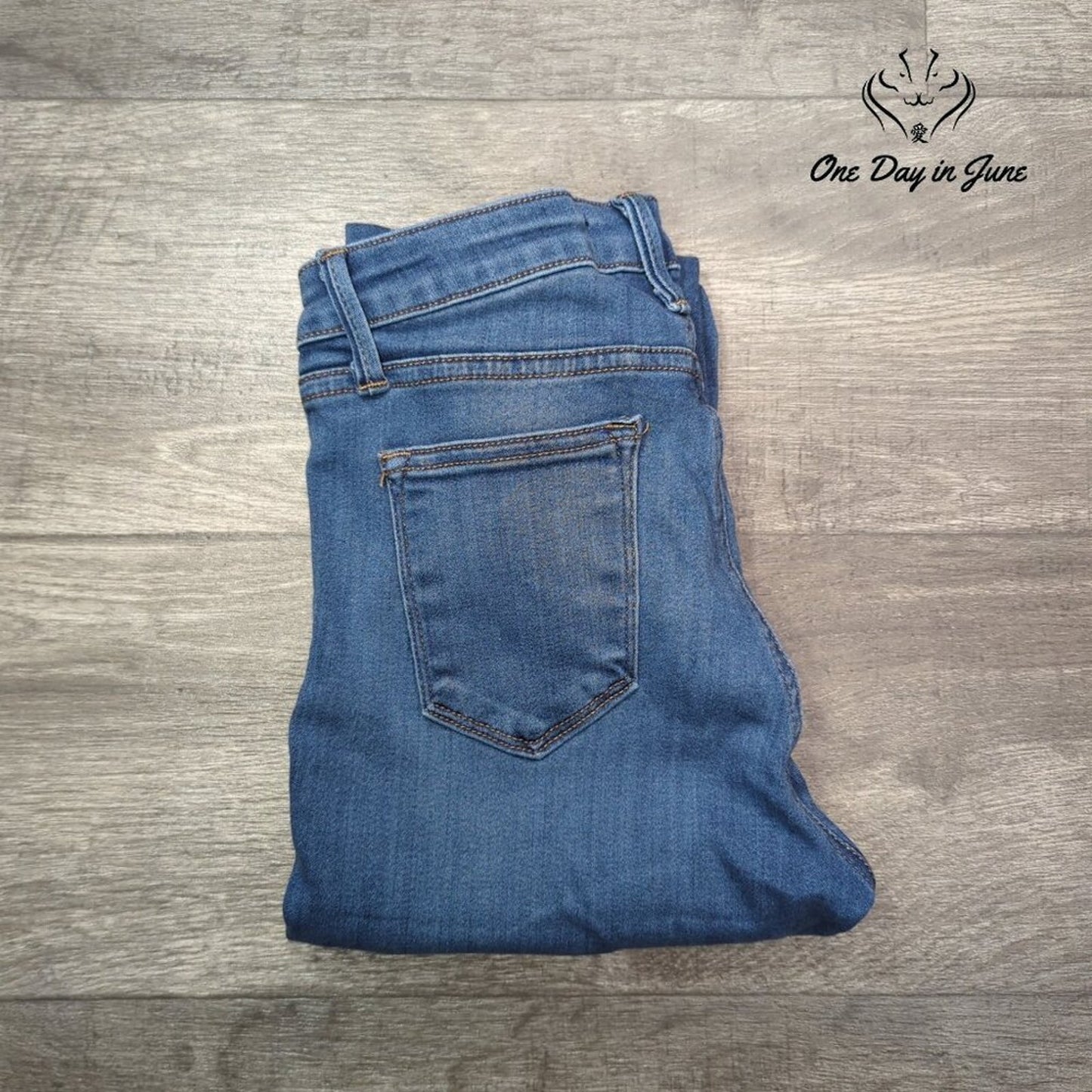 Just Black Petite Skinny Jeans Size 28P (6P)