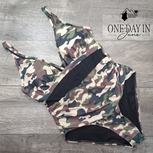 Adisputent Camo Mesh Cutout One Piece Swimsuit Plunge Neck Ruched Size L