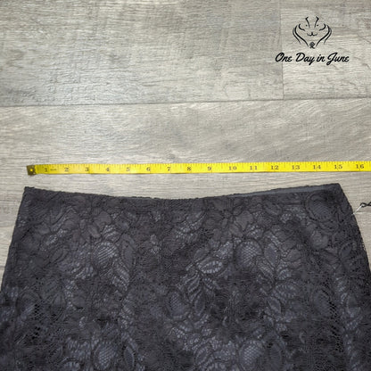 Willi Smith Layered Lace Mini Skirt Size 2