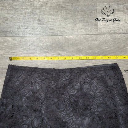 Willi Smith Layered Floral Lace Mini Skirt Black NWT Size 2