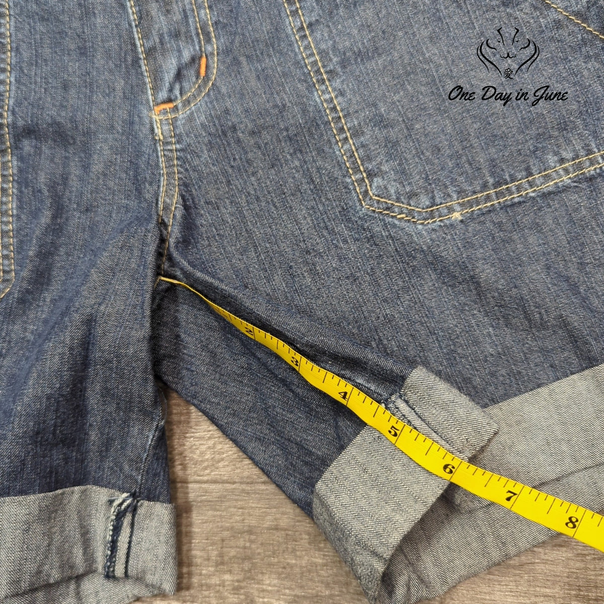 RF Jeans Slub Denim Cuffed Jean Shorts Blue Orange Stitch NWT Size 6